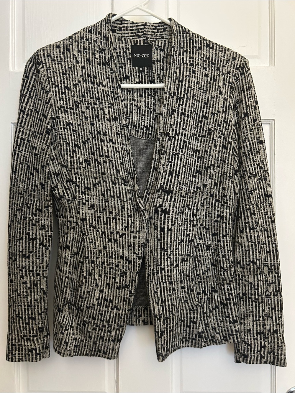 NIC+ZOE Black and Gray Textured Blazer
